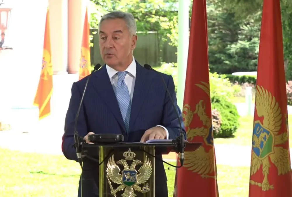 Reagovanje kancelarije biv&scaron;eg predsjednika: Dodik krivotvori činjenice, Đukanović nije tražio 2020. da dođe u BiH