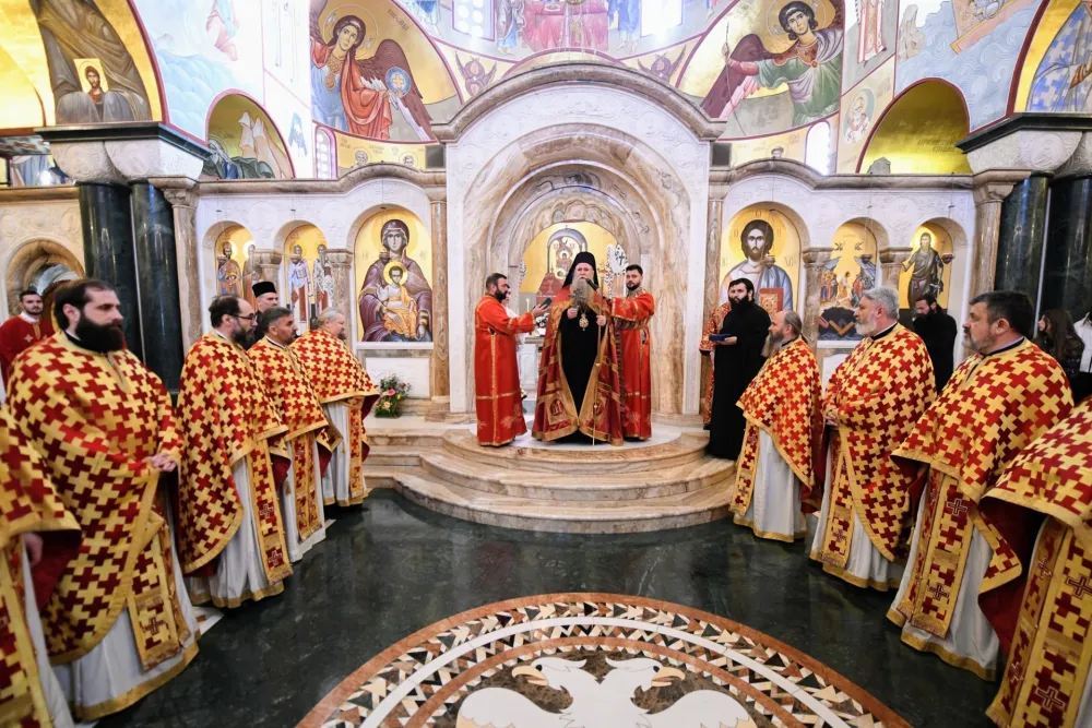 Služena liturgija u podgoričkom Sabornom hramu