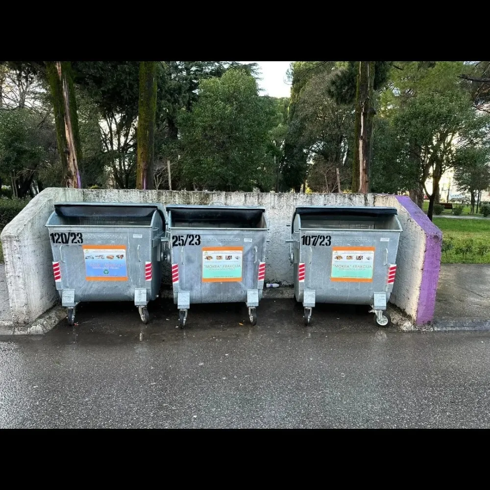 Zamijenili kontejnere u centru grada