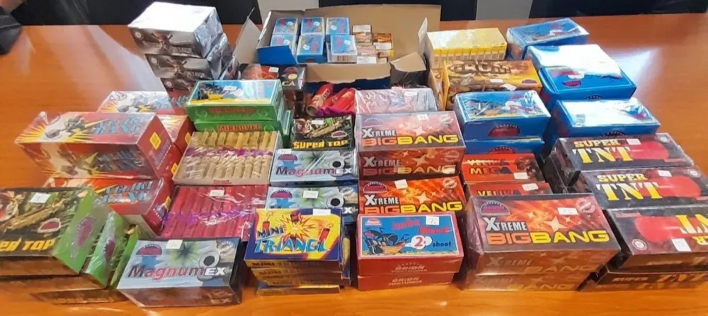 U Kotoru i Tivtu oduzeto skoro 5.000 petardi