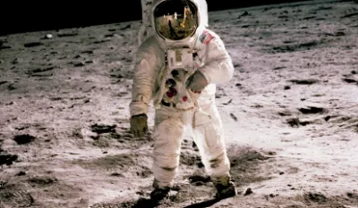 FOTO: Unsplash - History in HD<br>historyhd, NASm astonaut, ilustracija