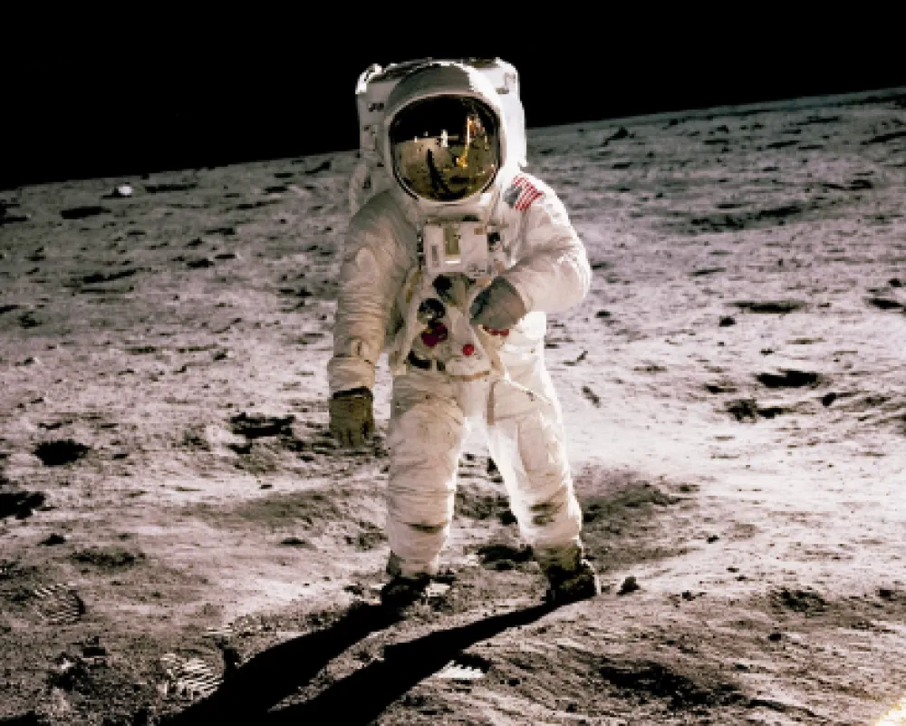 FOTO: Unsplash - History in HD<br>historyhd, NASm astonaut, ilustracija