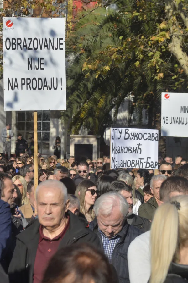 Protest prosvjetnih radnika, prosvjeta, strajk prosvjetara, prosvjetni radnici