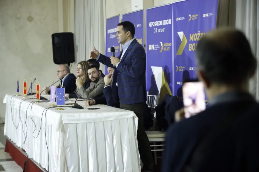 Du&scaron;an Raičević