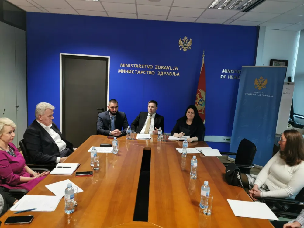 Neophodno rije&scaron;iti probleme specijalizanata