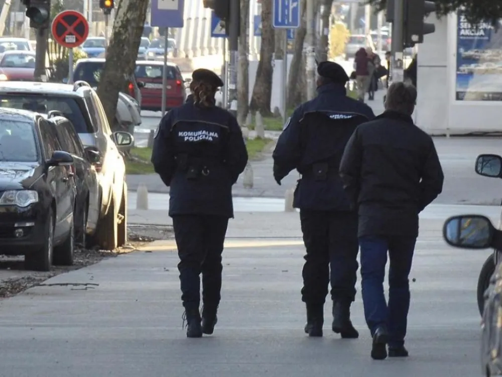 Zavr&scaron;ena sistematizaciјa radnih mјesta: Zaposliće četiri komunalna policaјca