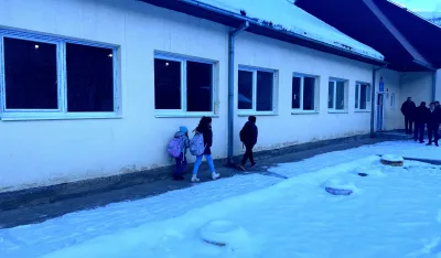 Đaci stižu na časove