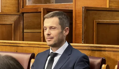 Sa&scaron;a Mujović