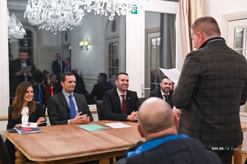 Spajić sa dijasporom u Briselu