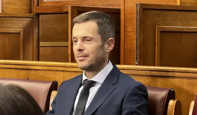 Sa&scaron;a Mujović