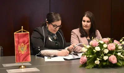 FOTO: Ministarstvo - potpisivanje memoranduma