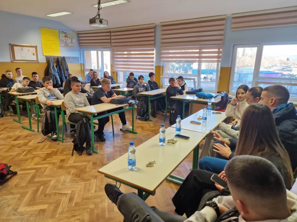 O&Scaron; "Oktoih": Preporuka za upis u srednju &scaron;kolu