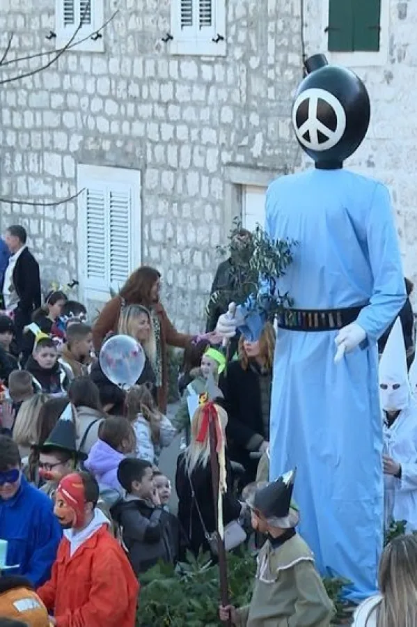 Svečano otvaranje Tradicionalnih zimskih kotorskih karnevalskih fe&scaron;ti