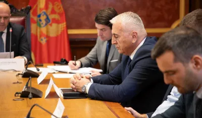 Са сједнице одбора