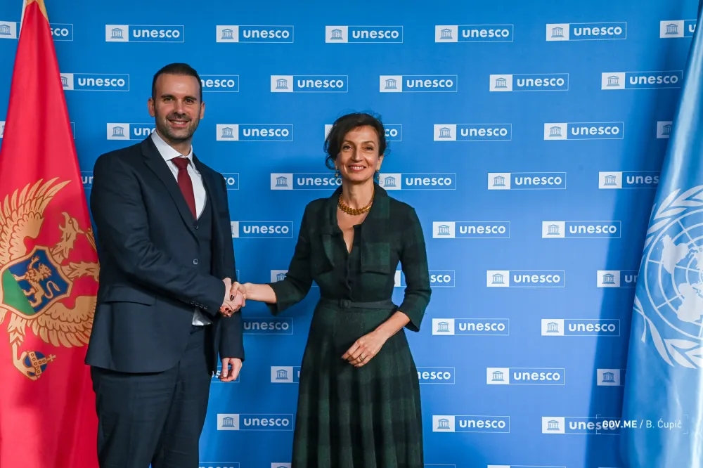 Milojko Spajić i&nbsp;Odri Azule