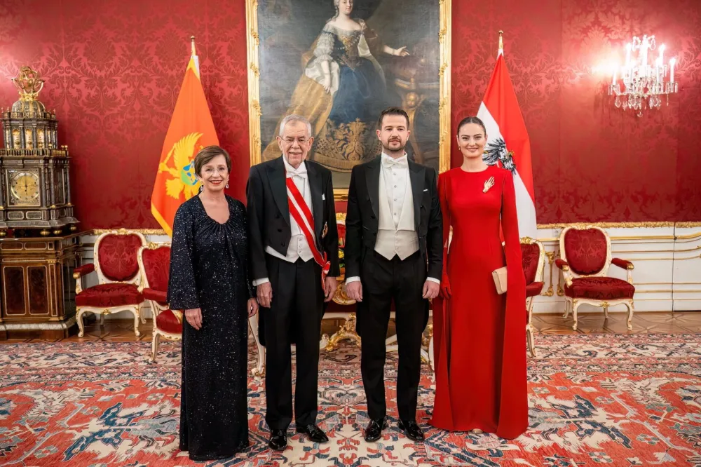 Predsjednik i prva dama na Bečkom operskom balu