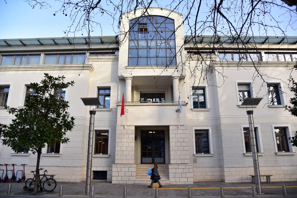 Biblioteka Radosav Ljumovic, Narodna biblioteka Radosav Ljumovic, gradska biblioteka, biblioteka, Radosav Ljumovic