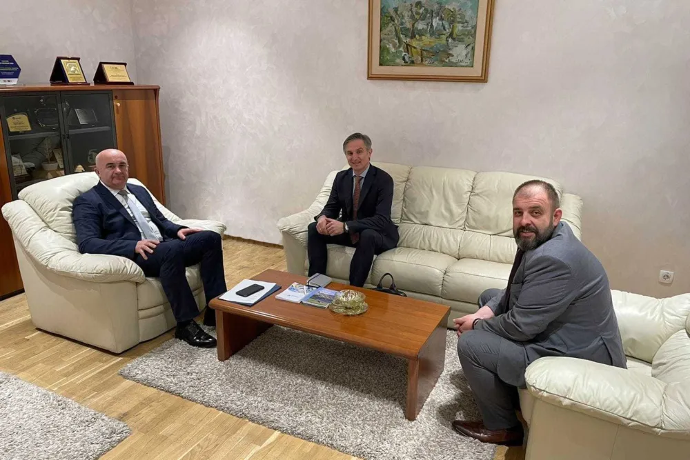 Susret Vladimira Jokovića,&nbsp;Vladimira Đakovića sa&nbsp;Budimirom Plav&scaron;ićem