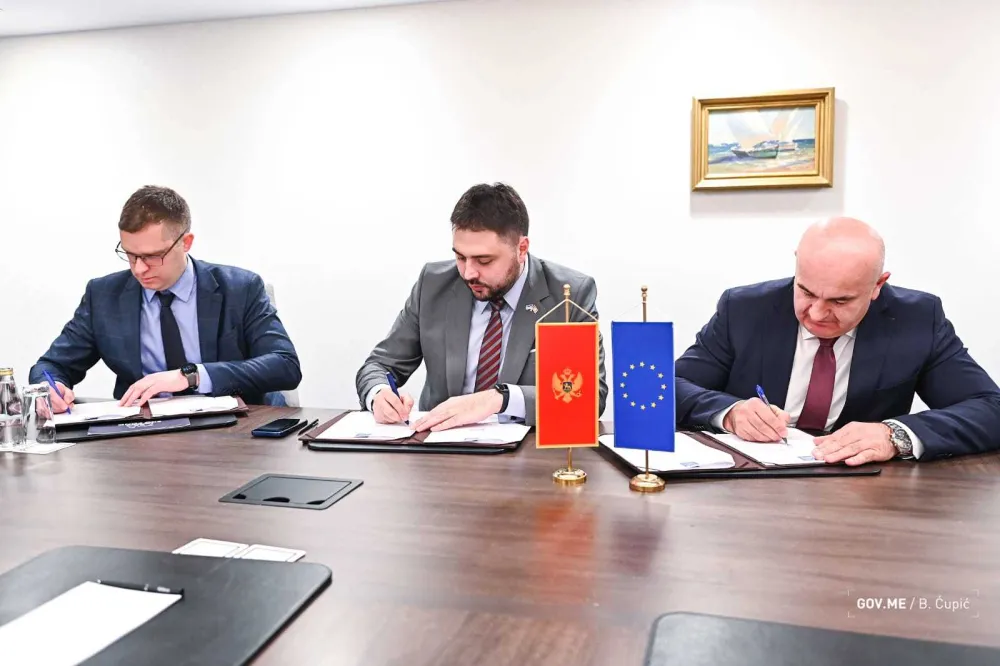 Potpisivanje ugovora