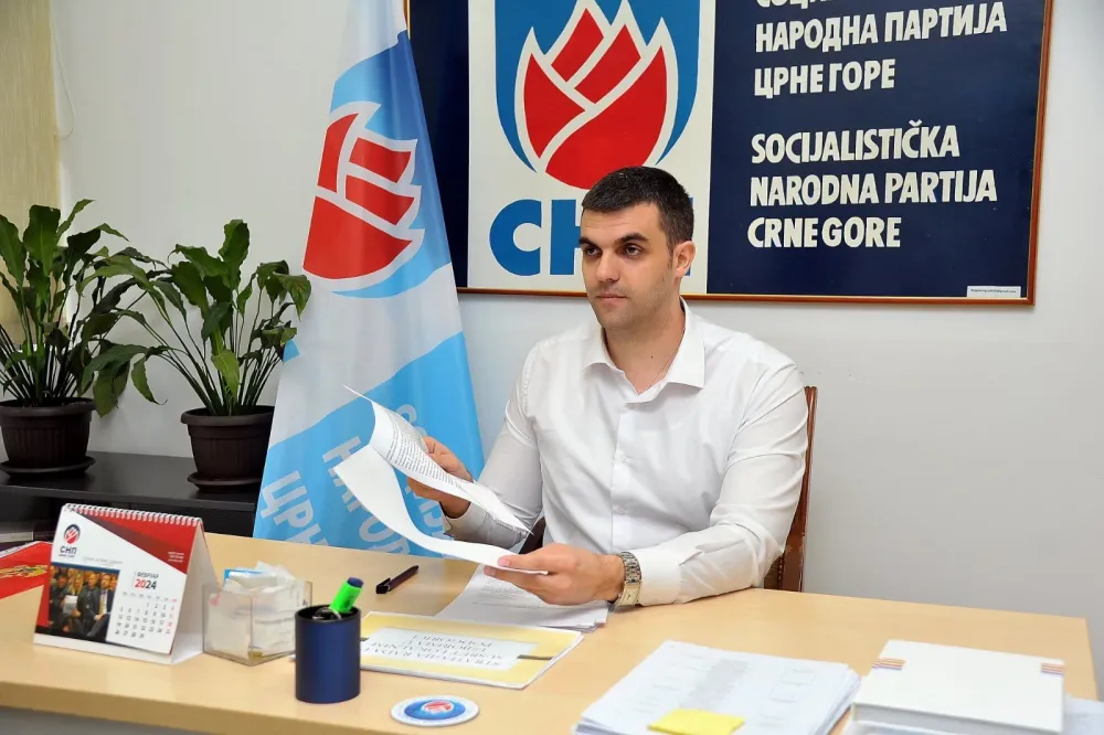 FOTO: &nbsp;Bogdan Božović, poslanik SNP