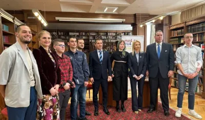 Članovi Vlade u posjeti podgoričkoj gimnaziji