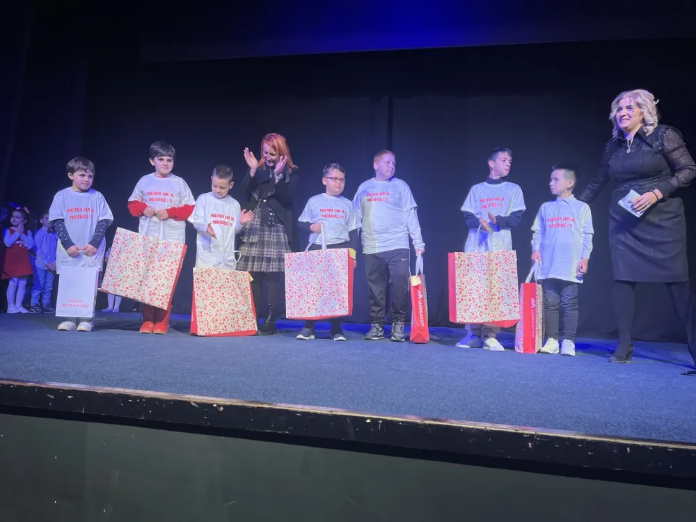 Održano humanitarno veče u bjelopoljskom Centru za kulturu: Podr&scaron;ka dјeci oboljeloј od malignih bolesti