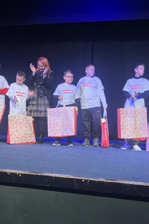 Održano humanitarno veče u bjelopoljskom Centru za kulturu: Podr&scaron;ka dјeci oboljeloј od malignih bolesti