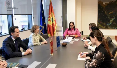 Naida Ni&scaron;ić&nbsp;sa predstavnicima Američke privredne komore