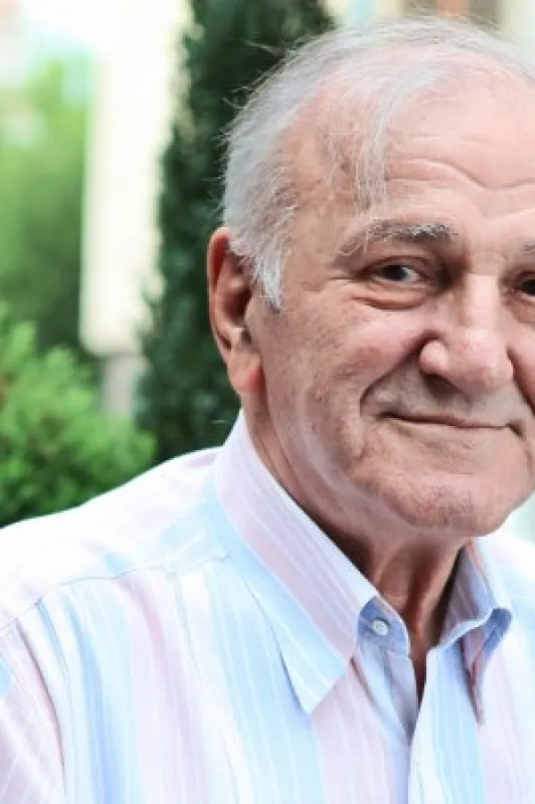 Posmrtni ostaci Bate Živojinovića biće premje&scaron;teni: Sin Miljko ispunjava očev amanet