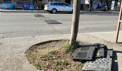 Vidi li neko u ovom slomljenom &bdquo;ležećem policajcu&rdquo; sebe sama?