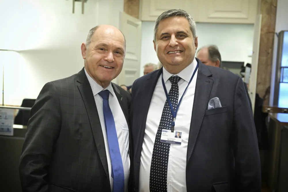 Von links: Nationalratspr&auml;sident Wolfgang Sobotka (&Ouml;VP), Slaven Radunovic