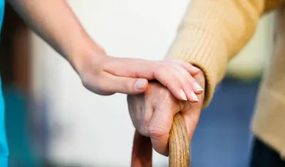 Prevarila mu&scaron;karca (74) za 11.000 eura: Glumila doktoricu, zavela ga i ukrala &ldquo;&scaron;kodu&rdquo;