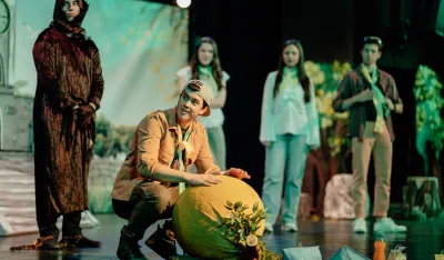 Mjuzikl "Cvјetaј mimozo mala"
