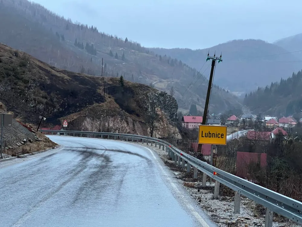 Кроз Лубнице нема тротоара