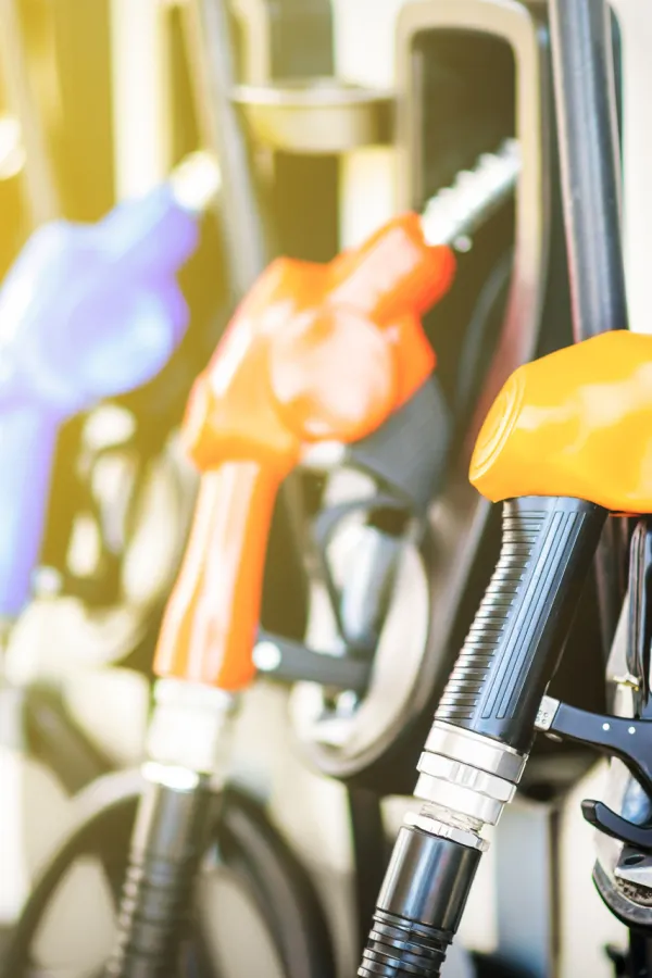 Od ponoći skuplji benzin i eurodizel