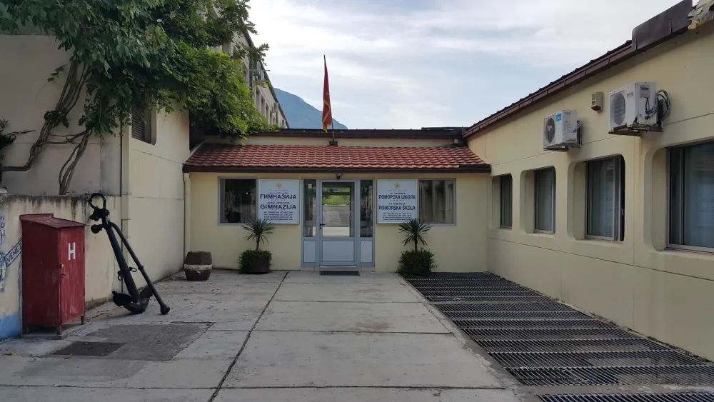 Средња поморска школа Котор 