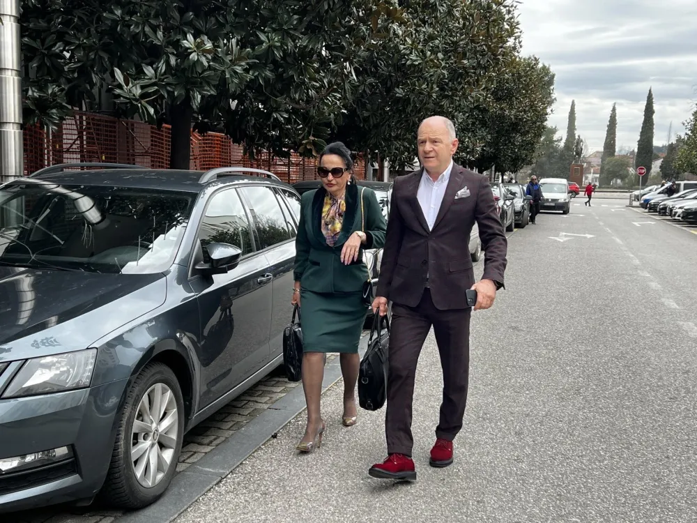 Vesna Medenica i advokat Zdravko Begović