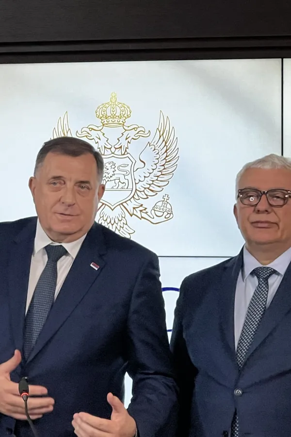 Dodik i Mandić
