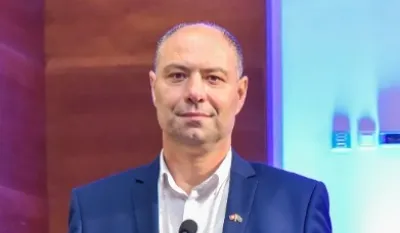 foto: liberlana parija - Aleksandar Ljumović