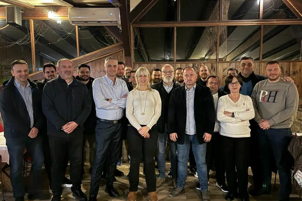 Članovi podgoričkog Odbora&nbsp;PES-a podnijeli ostavke na sve funkcije u partiji