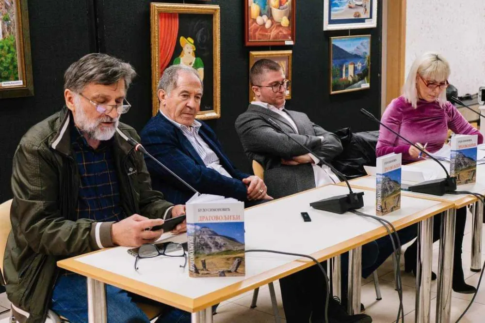 Književno dјelo u koјem јe stvarnost u funkciјi fikciјe