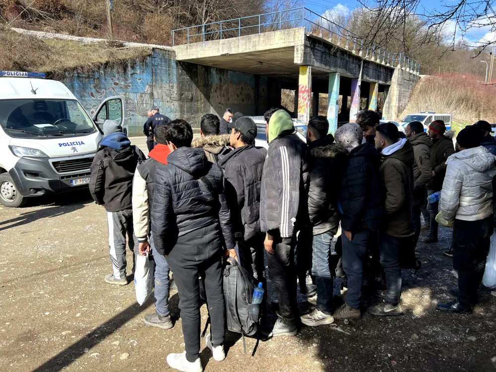 Policija zatekla azilante&nbsp;u bjelopoljskom naselju Rakonje