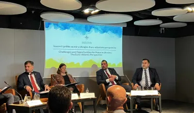 Krapović: Ukoliko se u Ukrajini popusti, može doći do agresije &scaron;irih razmjera; Radulović: &Scaron;to je Putin u Rusiji to je Vučić na Balkanu