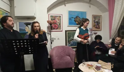 Са отварања изложбе, Лутовац, делетић и Зоговић