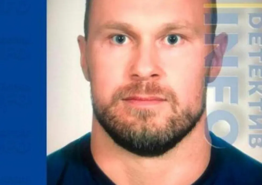 U Specijalnom sudu u Beogradu danas je zavr&scaron;eno pripremno roči&scaron;te pred početak suđenja u odsustvu Radoju Zviceru i Nikoli Vu&scaron;oviću zvanom Džoni sa Vračara, kao i desetorici pripadnika njihove grupe, zbog sumnje da su poku&scaron;ali da otruju mu&scaron;karaca koji se nalazi u zatvoru u Crnoj Gori.