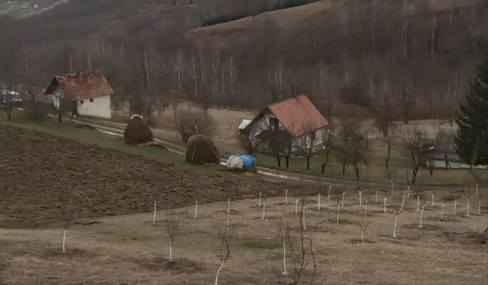 Погед на село Заград