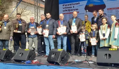 Festival vina i ukljeve: Vukićeviću i Rajkoviću glavne nagrade