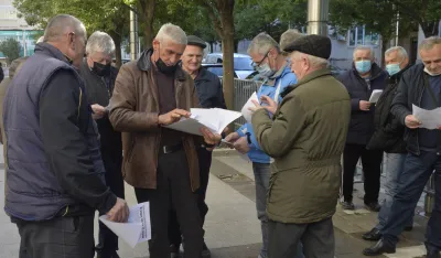 Biv&scaron;i radnici "Radoja Dakića" pisali Spajiću: Traže diјalog, ali ih Vlada ne čuјe