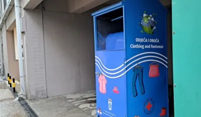  Svi možemo biti humani: Donesite odjeću i obuću u namjenske kontejnere