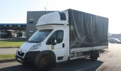 Kamion u kojem su se prebacivali migranti otkriven na granici BiH i Hrvatske